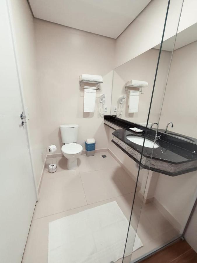 Charles Hotel Porto Ferreira Exterior photo