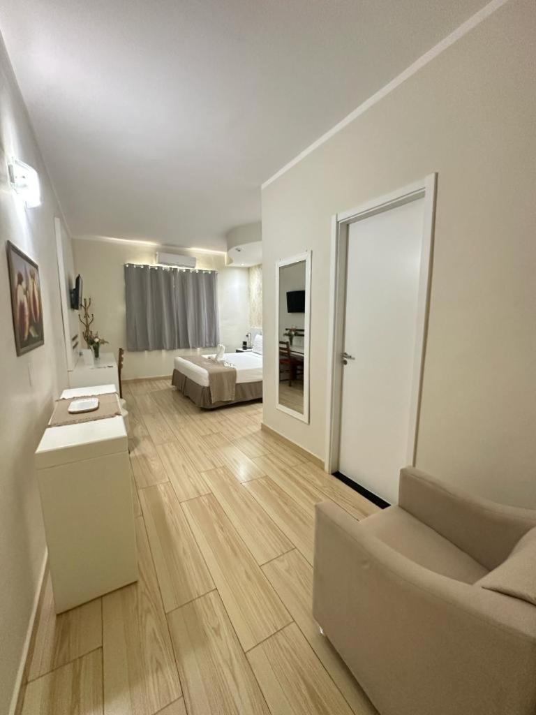 Charles Hotel Porto Ferreira Exterior photo